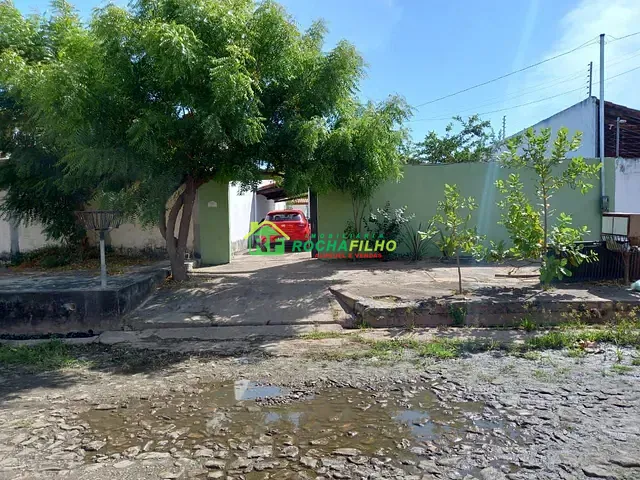 Casa com 300m² 3 quartos e 3 banheiros, à venda, no bairro Esplanada em Teresina