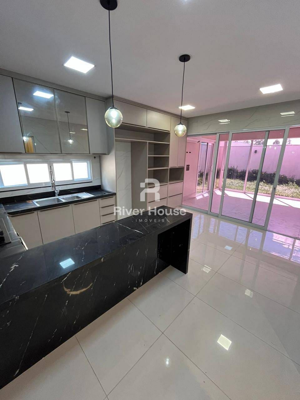 Casa, 3 quartos, 210 m² - Foto 10