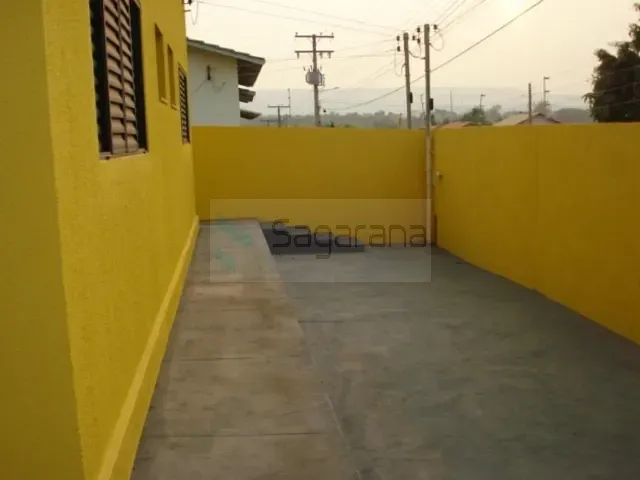 Casa com 203m² 3 quartos e 2 banheiros, à venda, no bairro Bandeirante em Caldas Novas