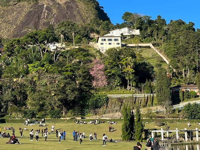 Casa com 3000m², à venda, no bairro Quitandinha em Petrópolis