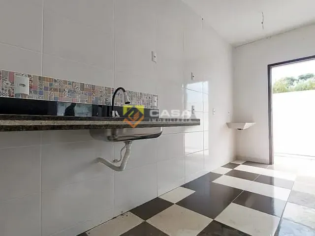 Casa 3 quartos e 3 banheiros, à venda, no bairro Alterosas em Serra