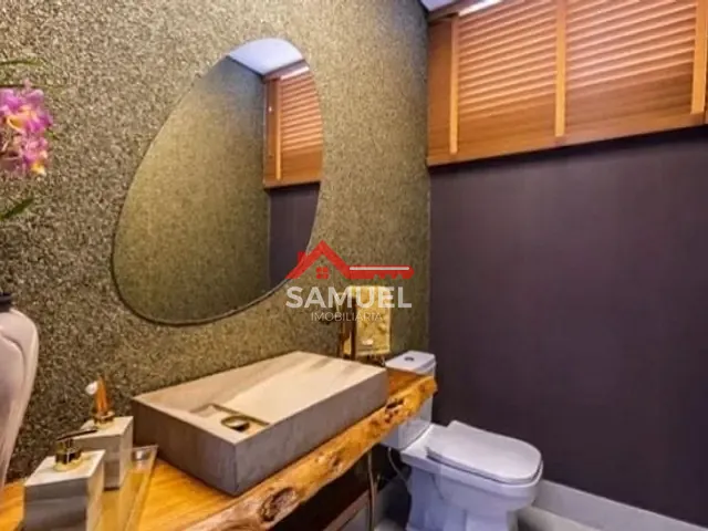 Casa com 400m² 4 quartos e 2 banheiros, à venda, no bairro Setor Habitacional Vicente Pires em Brasília