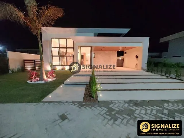 Casa com 384m² 3 quartos e 2 banheiros, à venda, no bairro Ogiva em Cabo Frio