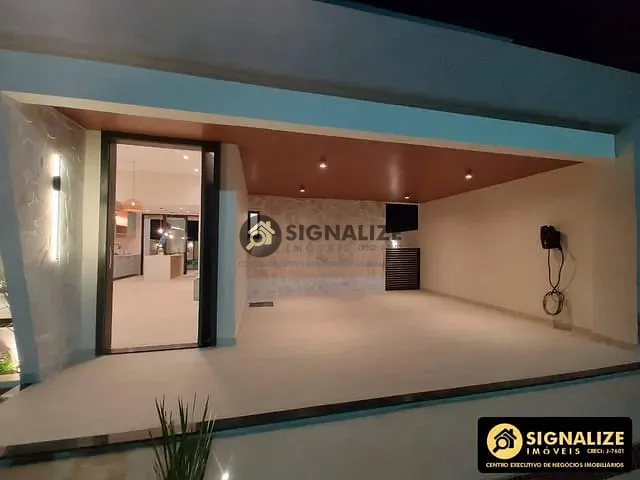 Casa com 384m² 3 quartos e 2 banheiros, à venda, no bairro Ogiva em Cabo Frio