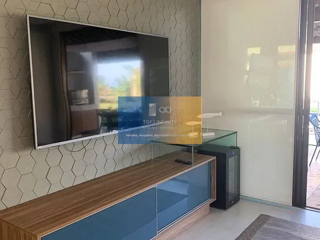 Casa com 240m² 5 quartos e 6 banheiros, à venda, no bairro Cupe em Ipojuca