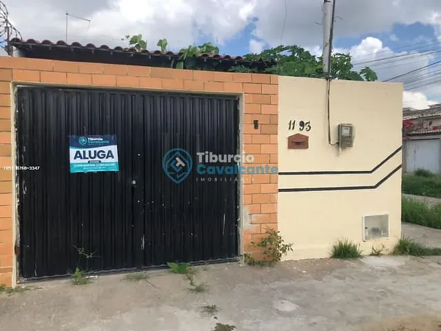 Casa 2 quartos e 1 banheiro, à venda ou para alugar, no bairro Novo Maranguape II em Maranguape