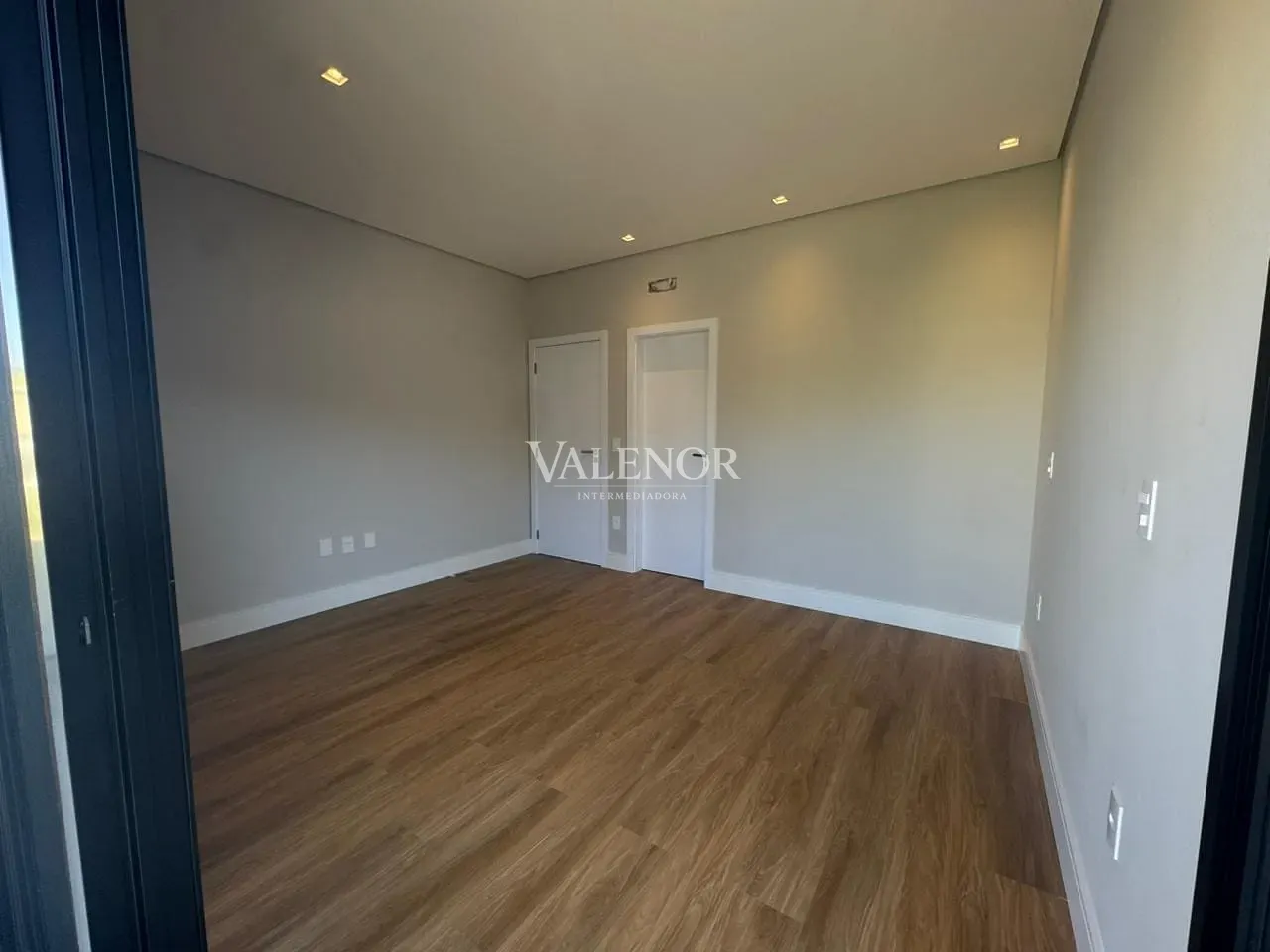 Casa, 3 quartos, 360 m² - Foto 42