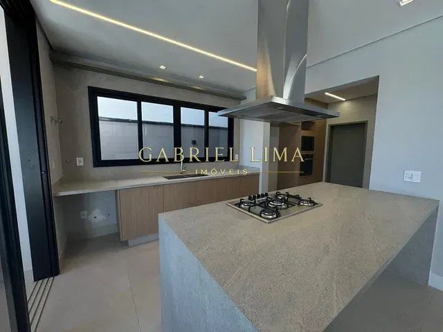 Casa com 360m² 3 quartos e 5 banheiros, à venda, no bairro Loteamento Brisas do Lago em Jundiaí