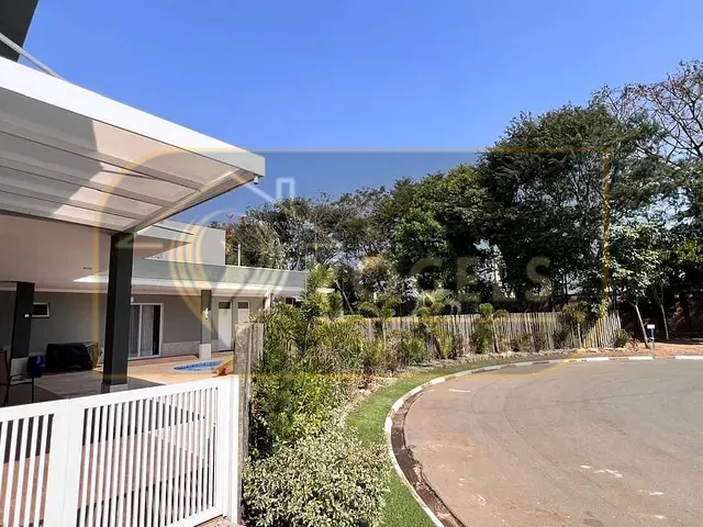 Casa 2 quartos e 3 banheiros, à venda, no bairro Parque Residencial Nova Holanda em Holambra