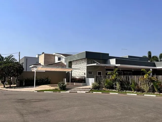 Casa 2 quartos e 3 banheiros, à venda, no bairro Parque Residencial Nova Holanda em Holambra