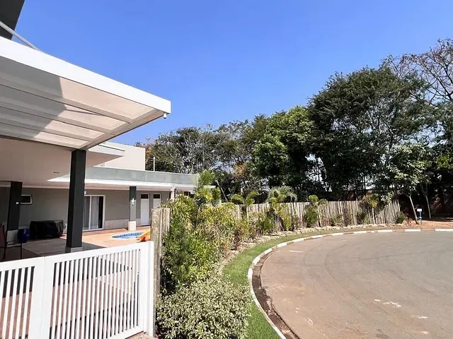 Casa 2 quartos e 3 banheiros, à venda, no bairro Parque Residencial Nova Holanda em Holambra