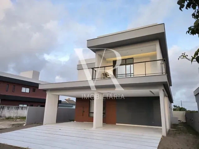 Casa 4 quartos e 4 banheiros, à venda, no bairro Centro em Bayeux