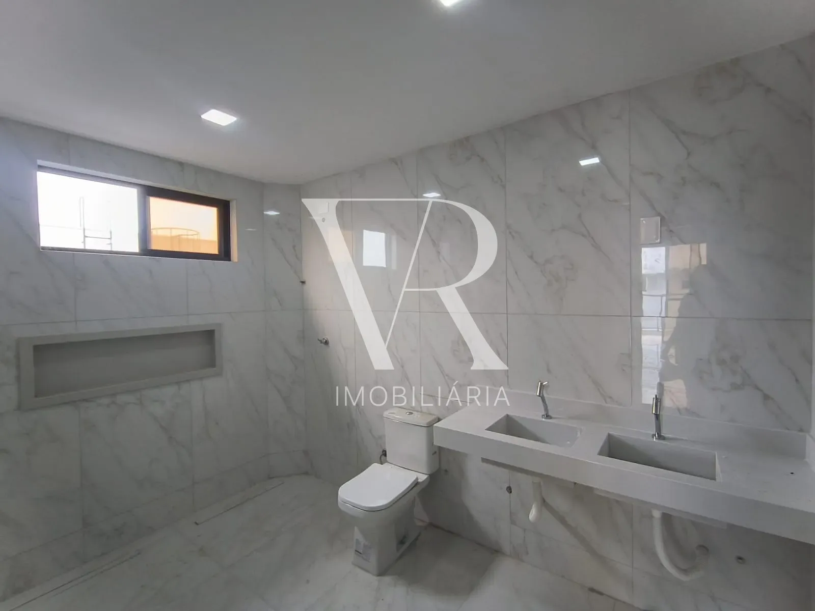 Casa, 4 quartos, 350 m² - Foto 9