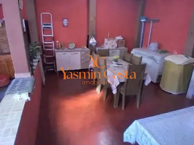 Casa com 170m² 4 quartos e 3 banheiros, à venda, no bairro Vila Claret em Córrego do Bom Jesus