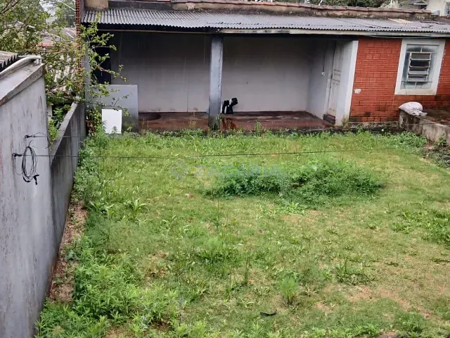 Casa 3 quartos e 1 banheiro, para alugar, no bairro Núcleo Habitacional Afonso Alves de Camargo em Apucarana