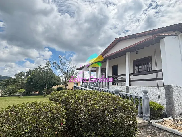 Casa com 3000m² 4 quartos e 5 banheiros, à venda, no bairro Condomínio Vale do Ouro em Ribeirão das Neves