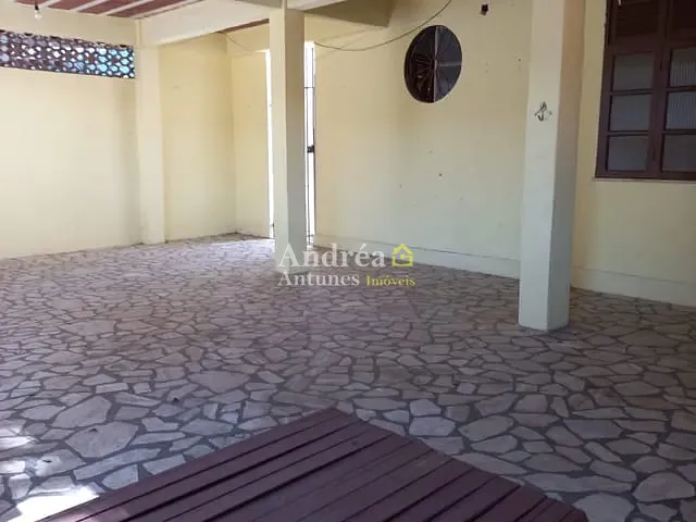 Casa com 225m² 3 quartos e 5 banheiros, à venda, no bairro Braga em Cabo Frio