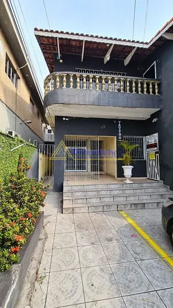 Casa, 1 quarto, 332 m² - Foto 4