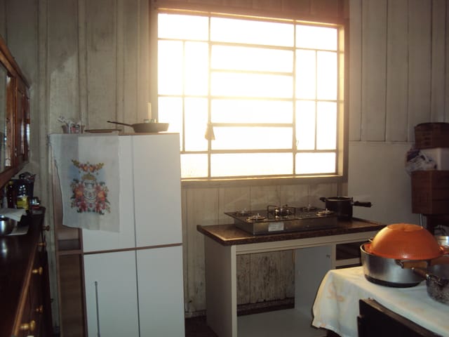 Casa com 434m² 3 quartos e 2 banheiros, à venda, no bairro Vila Casoni em Londrina