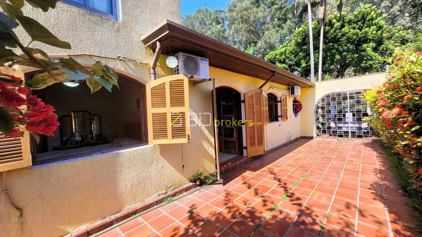 Casa, 4 quartos, 360 m² - Foto 9