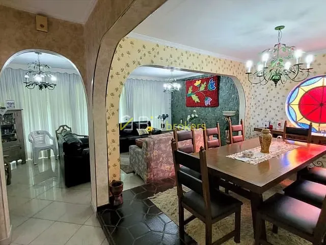 Casa 4 quartos e 5 banheiros, à venda ou para alugar, no bairro Parque Continental em São Paulo