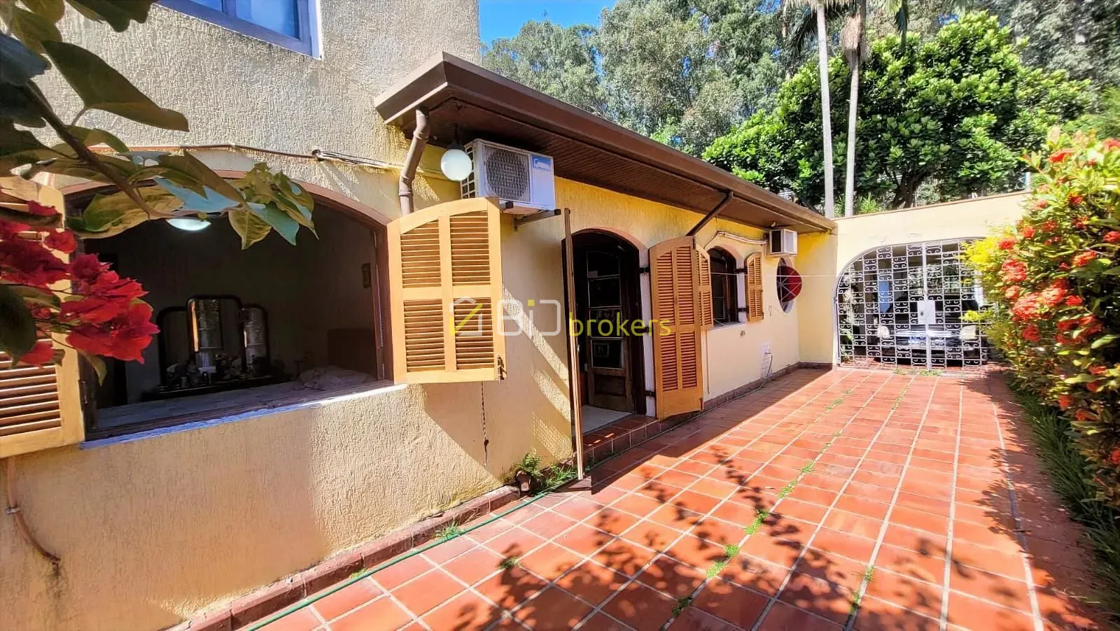 Casa, 4 quartos, 360 m² - Foto 9