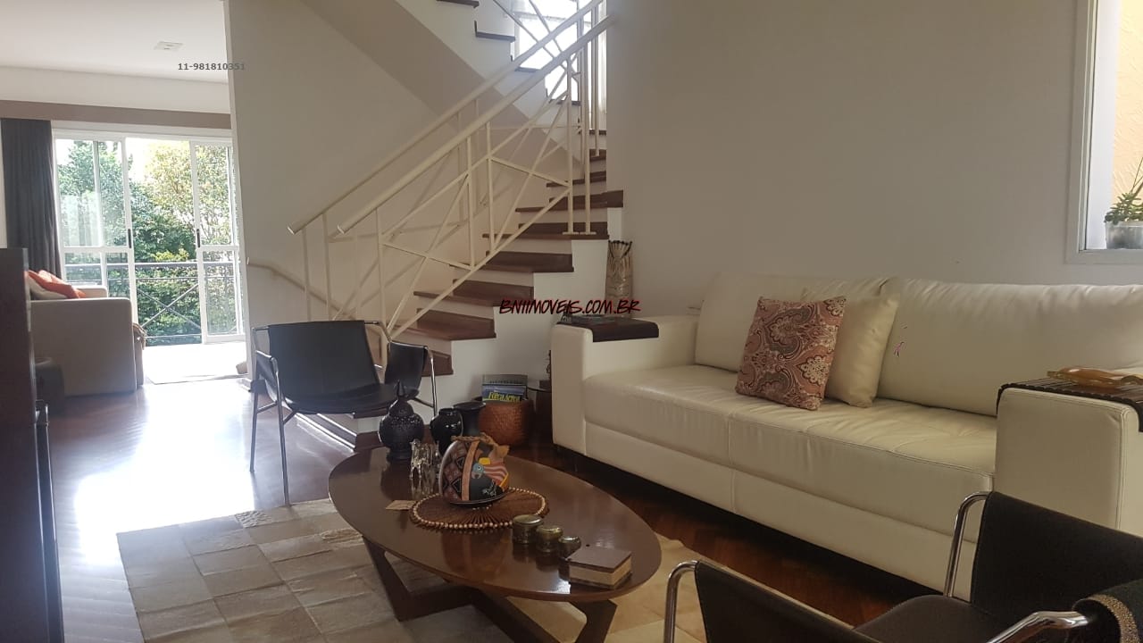 Casa à venda e aluguel com 4 quartos, 230m² - Foto 5