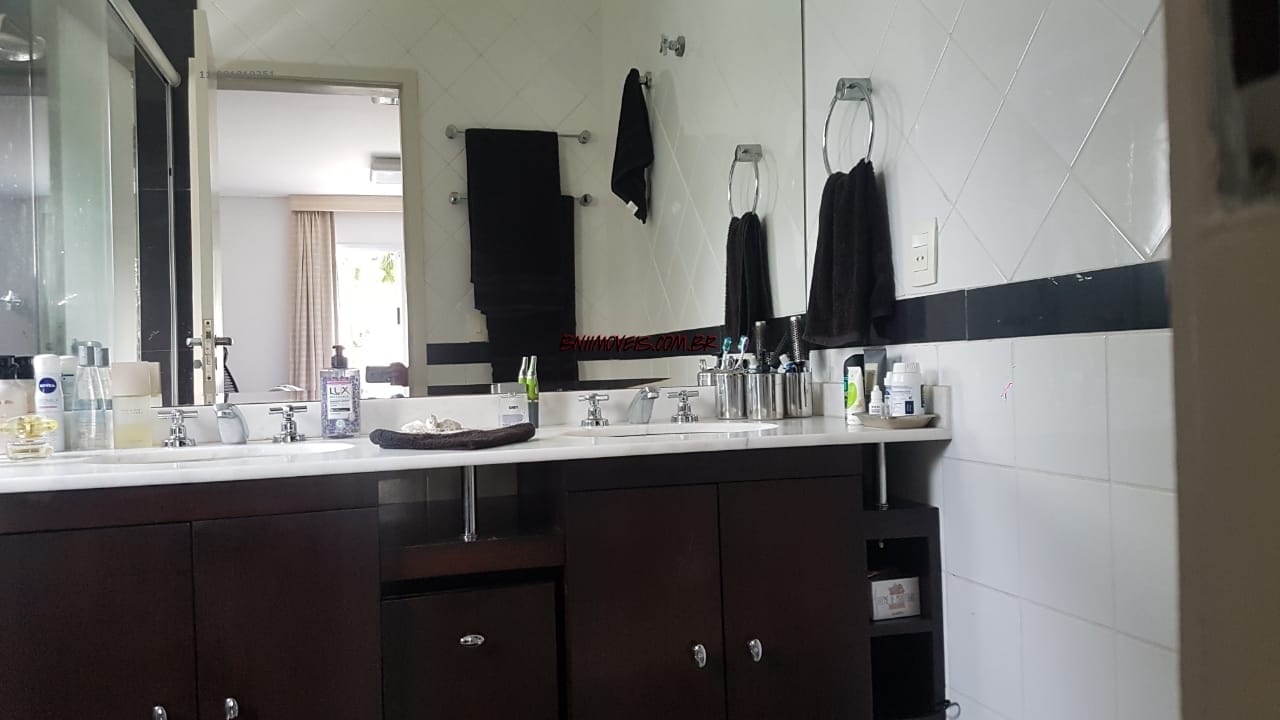 Casa à venda e aluguel com 4 quartos, 230m² - Foto 15