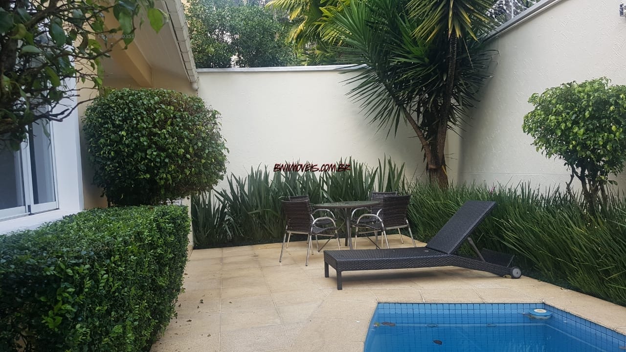 Casa à venda e aluguel com 4 quartos, 230m² - Foto 22
