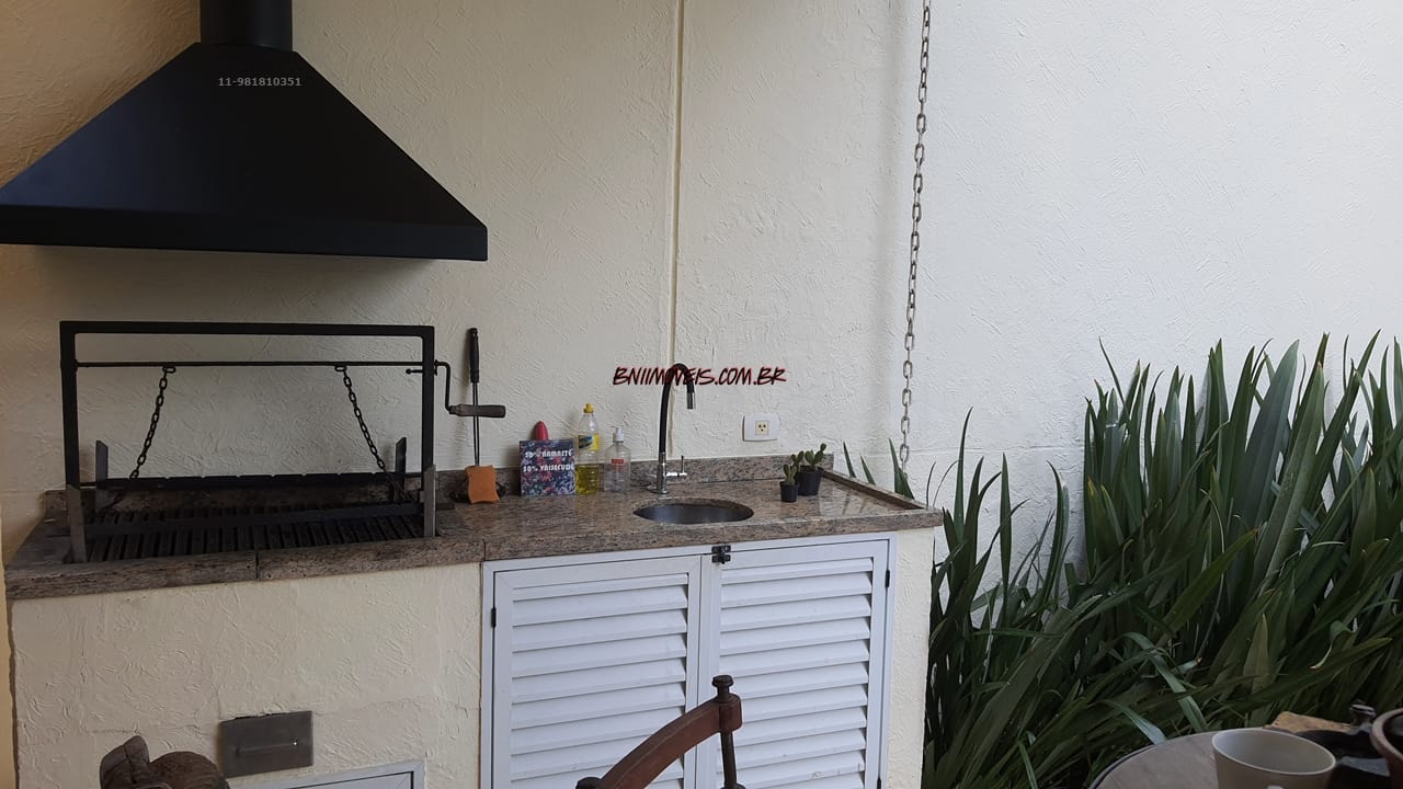 Casa à venda e aluguel com 4 quartos, 230m² - Foto 11