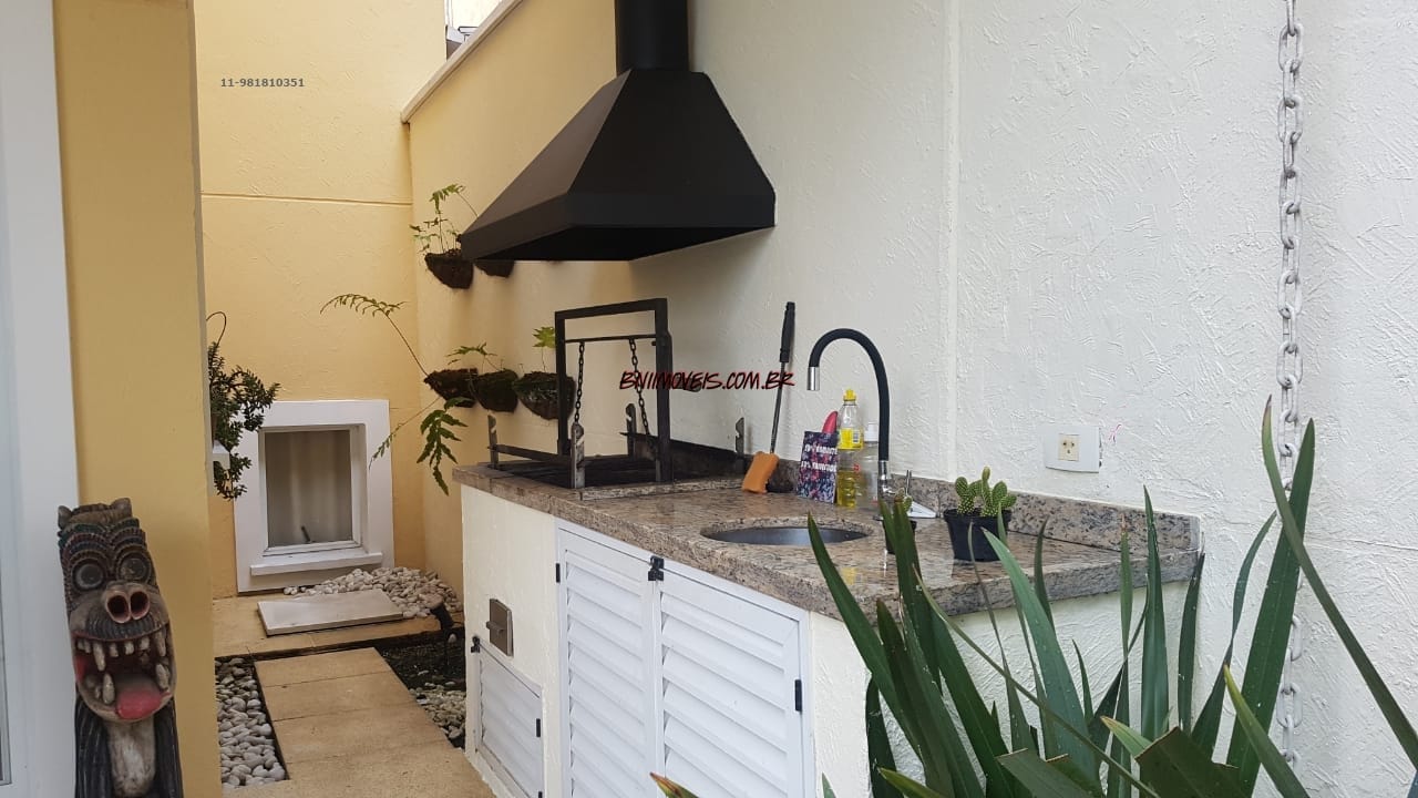 Casa à venda e aluguel com 4 quartos, 230m² - Foto 10