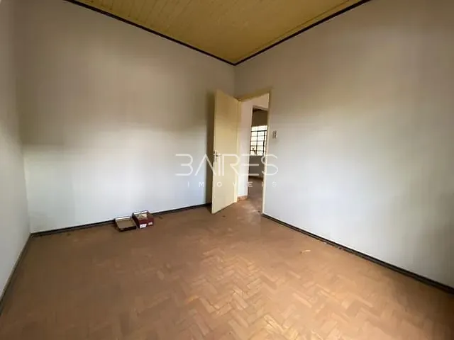 Casa com 268m² 4 quartos e 2 banheiros, à venda, no bairro Jd Gurilandia em Santa Rosa de Viterbo