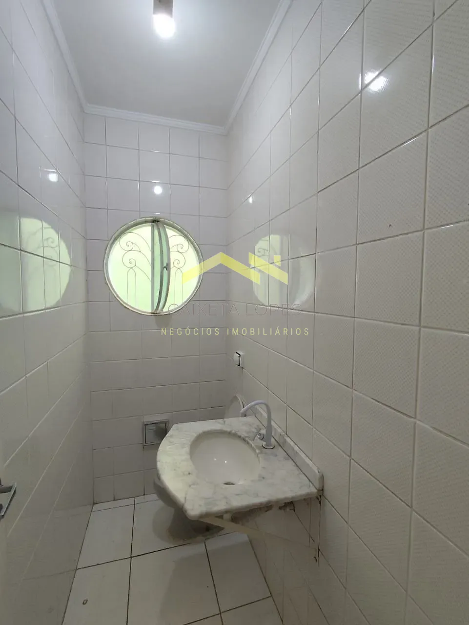 Casa, 1 quarto, 192 m² - Foto 9