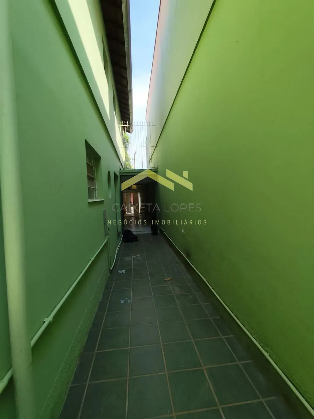 Casa, 1 quarto, 192 m² - Foto 25