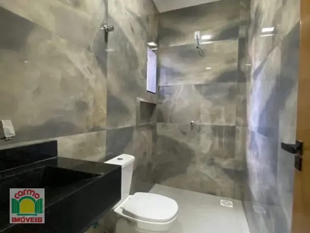 Casa com 175m² 3 quartos e 2 banheiros, à venda, no bairro Parque Calixtópolis em Anápolis