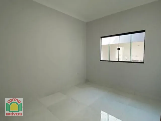 Casa com 175m² 3 quartos e 2 banheiros, à venda, no bairro Parque Calixtópolis em Anápolis