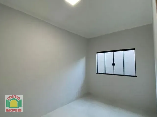 Casa com 175m² 3 quartos e 2 banheiros, à venda, no bairro Parque Calixtópolis em Anápolis