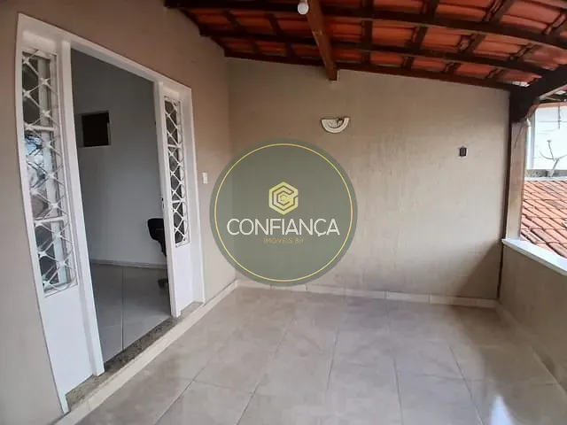 Casa com 70m² 3 quartos e 1 banheiro, para alugar, no bairro Nova Vista em Belo Horizonte