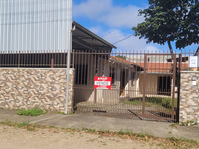 Casa com 312m² 3 quartos e 3 banheiros, à venda, no bairro Nossa Senhora de Fatima em Penha
