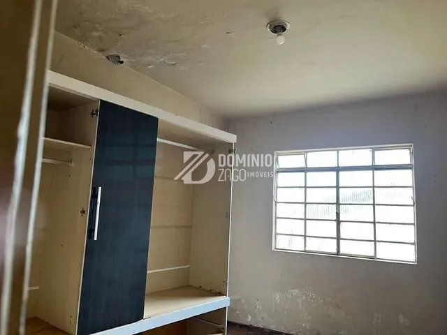 Casa com 164m² 2 quartos e 1 banheiro, à venda, no bairro Estados Unidos em Uberaba