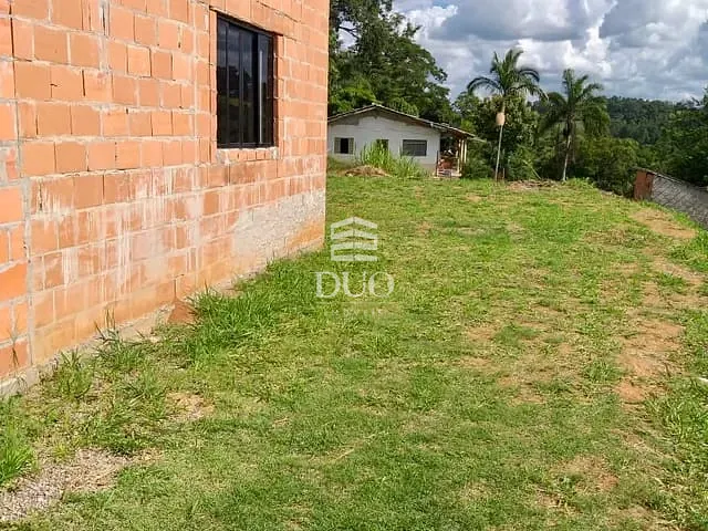Casa com 900m² 1 quarto e 1 banheiro, à venda, no bairro Morro Grande da Boa Vista em Bragança Paulista