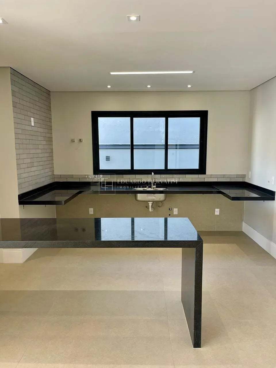 Casa, 4 quartos, 350 m² - Foto 11