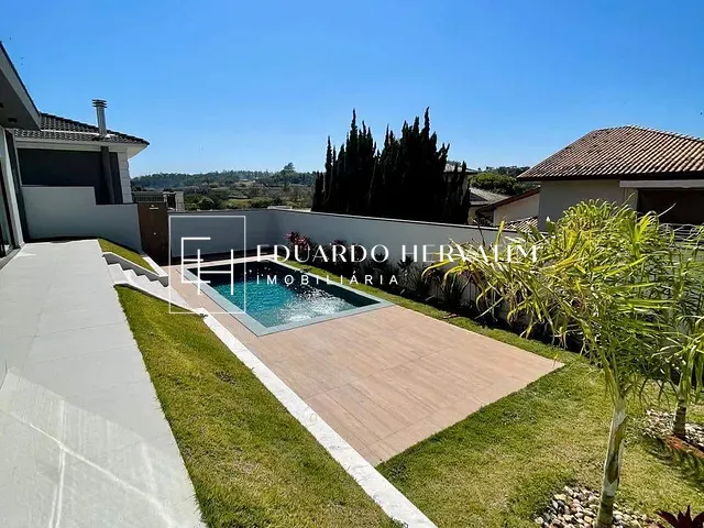 Casa com 510m² 4 quartos e 6 banheiros, à venda, no bairro Portal do Paraíso II em Jundiaí
