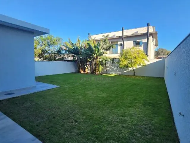Casa com 366m² 3 quartos e 4 banheiros, à venda, no bairro Ingleses do Rio Vermelho em Florianópolis