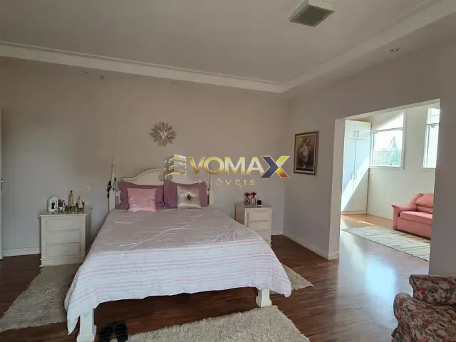 Casa com 763m² 4 quartos e 7 banheiros, à venda, no bairro Jardim Marabá em Itapetininga