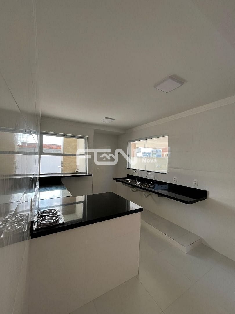 Casa, 4 quartos, 240 m² - Foto 5