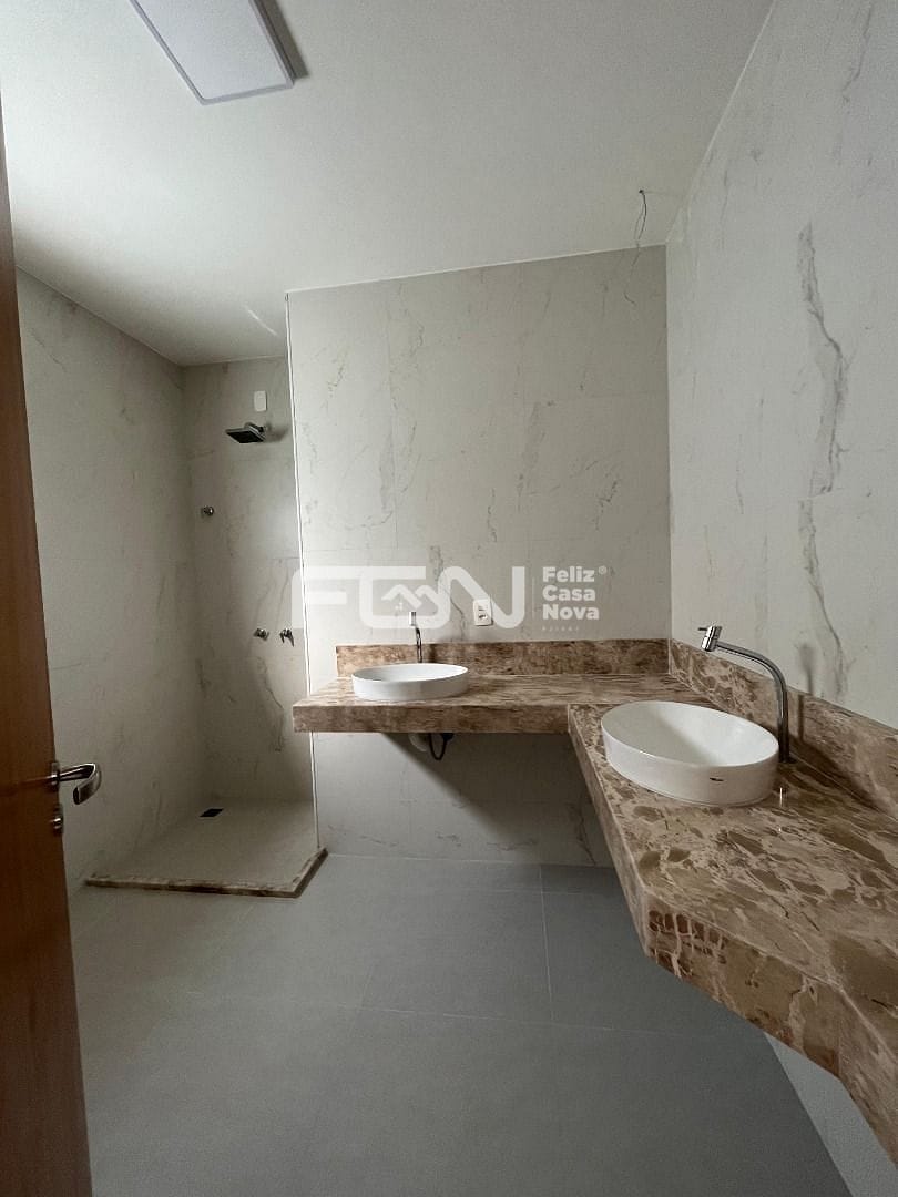 Casa, 4 quartos, 240 m² - Foto 19