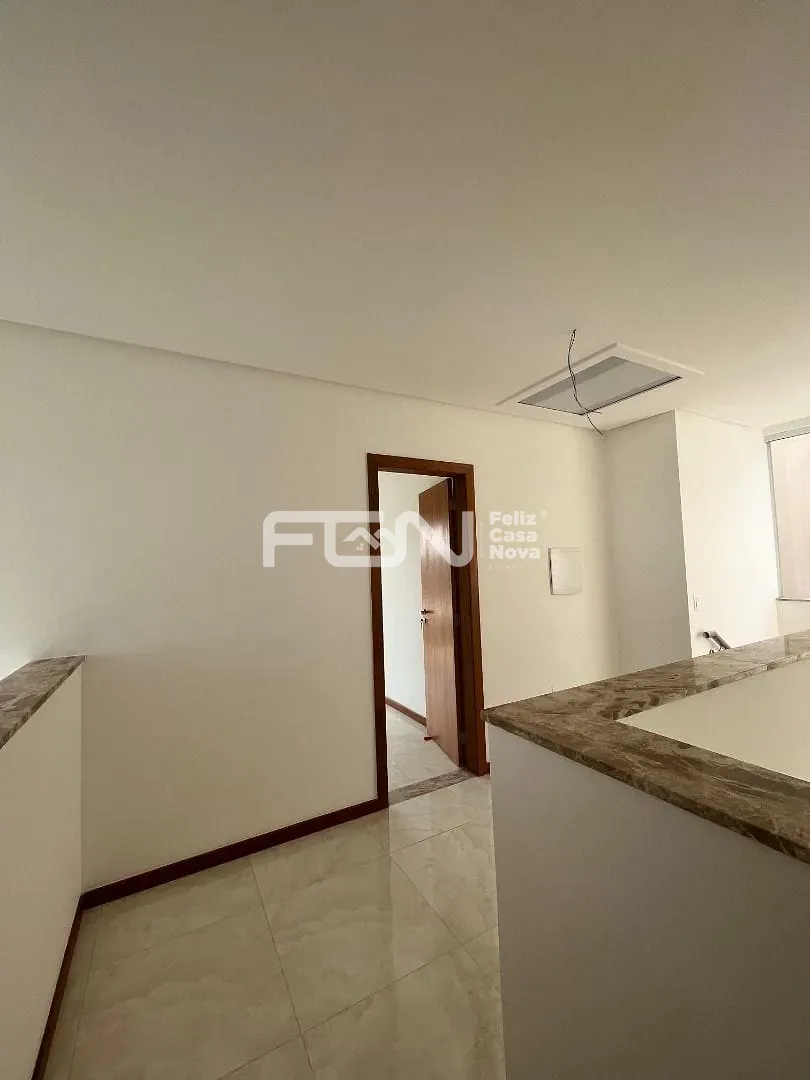 Casa, 4 quartos, 240 m² - Foto 11