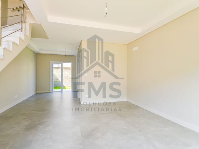 Casa com 125m² 3 quartos e 3 banheiros, à venda, no bairro Campo Comprido em Curitiba