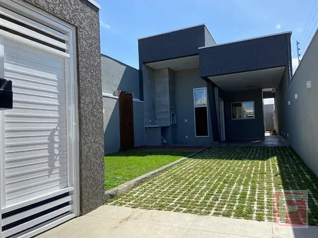 Casa 3 quartos e 1 banheiro, à venda, no bairro Itapema do Norte em Itapoá